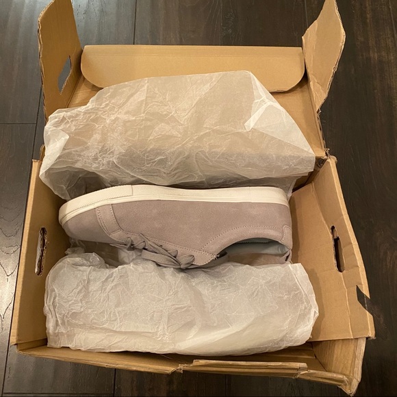 SOLD!! Banana Republic Leather Suede Sneakers - Picture 11 of 11